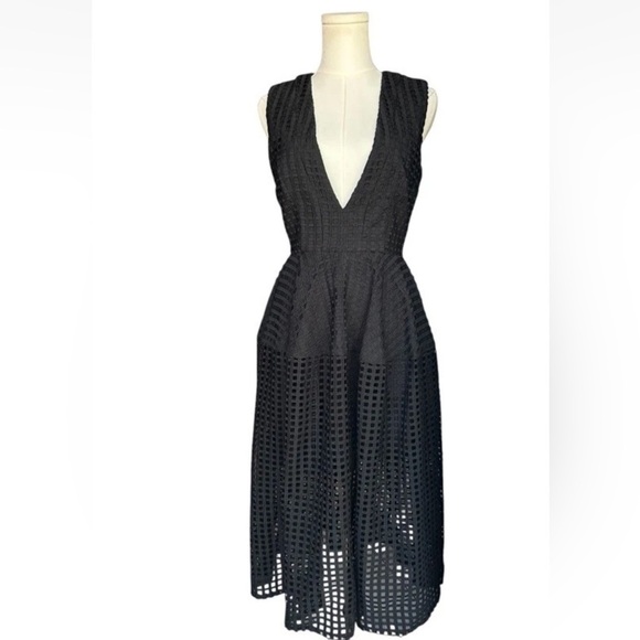 Nicholas Black Grid Lace Deep V Ball Midi Dress Size US 4 - Picture 6 of 13